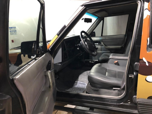 Imagen 8 de 15 de Jeep Cherokee Sport 1996
