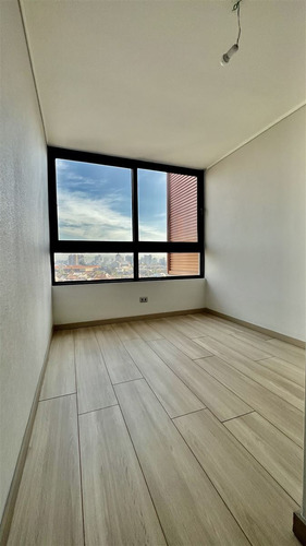 Departamento En Arriendo De 2 Dorm. En Recoleta