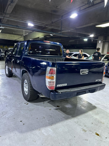 Mazda Bt50, Año 2012.