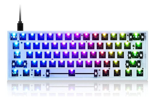 Teclado Gamer Rgb Con Cable Usb-c Guffercty Blanco