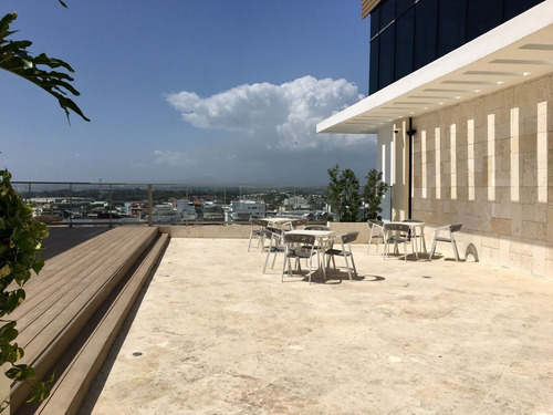 Penthouse En Venta En Urbanizacion Real