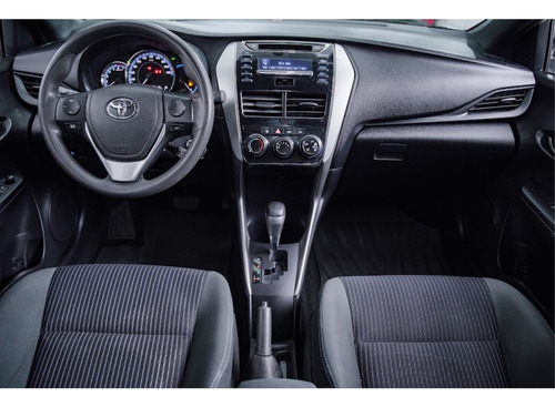 Toyota Yaris 1.3 16V FLEX XL MULTIDRIVE