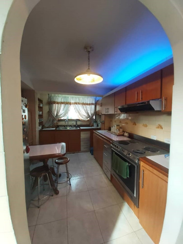 Imagen 3 de 9 de Apartamento En Venta En San Isidro De 160 Mts