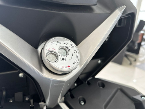 Imagen 10 de 17 de Yamaha Nmax