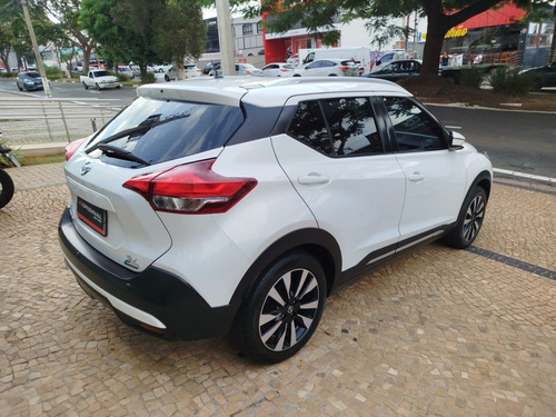 Nissan Kicks 1.6 16V FLEXSTART SV 4P XTRONIC