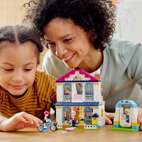 Lego Friends 41398 - La casa de Stephanie, 170 piezas