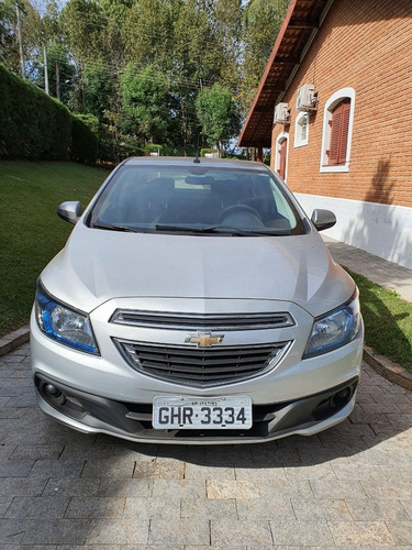Prisma Lt 1.4 2016 Prata