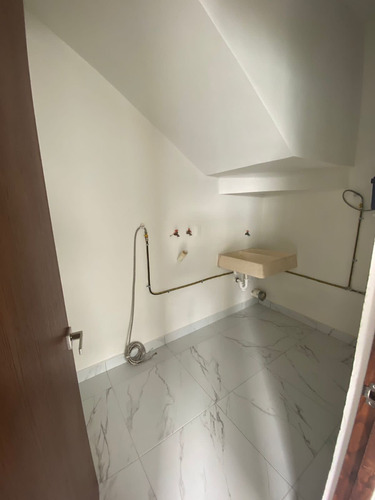 Casa En Venta En Residencial Aqua By Cumbres