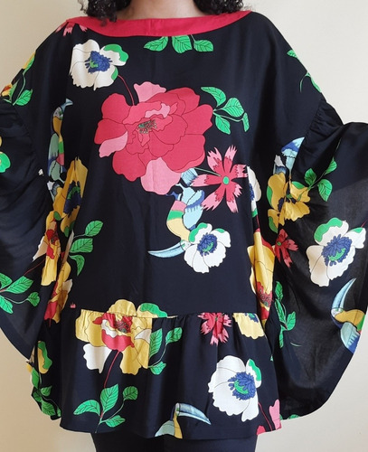 Imagem 6 de 8 de Blusa Túnica Feminina Tecido Catiane