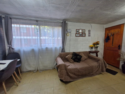 Poblacion Pedro Lira,primer Piso, 4 Dormitorios, Patio