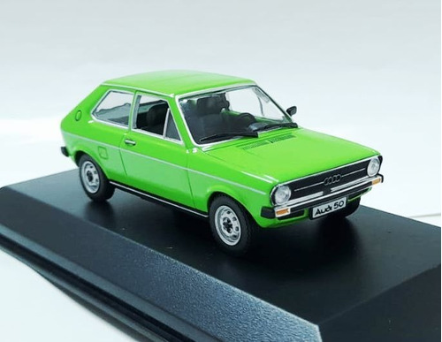 Audi 50 1975 - Escala 1/43 Minichamps 