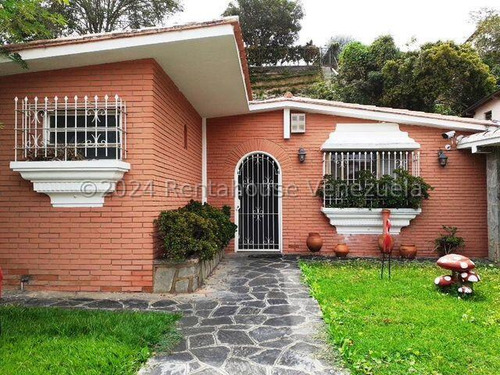 Fina Barro Vende Casa En La Boyera 24-15048 Yf