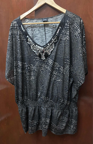 Blusa Xxxl Usa Bordada En Piedras