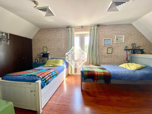 Imagen 16 de 19 de Casa Remodelada, 4d/4b, Mas Servicios, Piscina, 3 Pisos