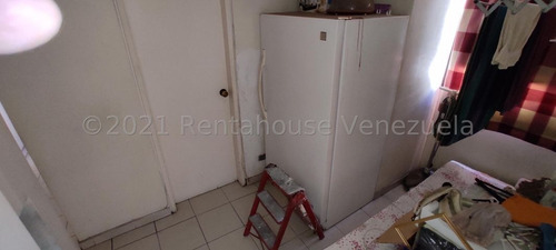 Imagen 7 de 11 de Apartamento En Alquiler Santa Eduvigis 22-20559 Renta House Los Samanes