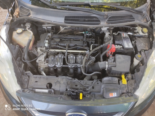 Ford Fiesta Kinetic Design 1.6 Design 120cv Titanium 2011