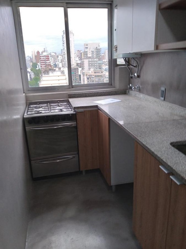 Imagen 6 de 17 de Departamento - Nuñez 3 Amb Al Frente Con Balcon Y Cochera Fija