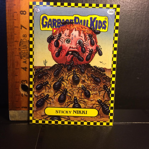 Garbage Pail Kids Sticky Nikk Año 2011, Borde Cuadriculado