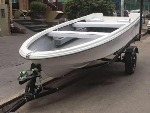 Imagen 6 de 8 de Bote Victoria 430 2 T Full Linea 2021