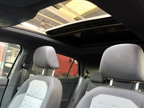 Volkswagen T-Cross 1.0 200 TSI TOTAL FLEX COMFORTLINE AUTOMÁTICO