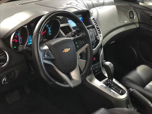 Imagem 3 de 13 de Chevrolet Cruze 1.8 Lt 16v