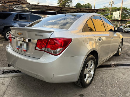 Chevrolet Cruze 2012