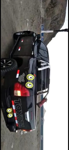 Imagen 2 de 25 de Toyota Hilux 4x4 Sr Modelo Revo Sr
