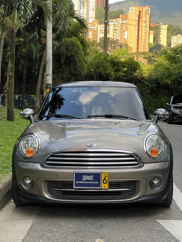 Mini Cooper Pepper 1.6 AUTOMÁTICO