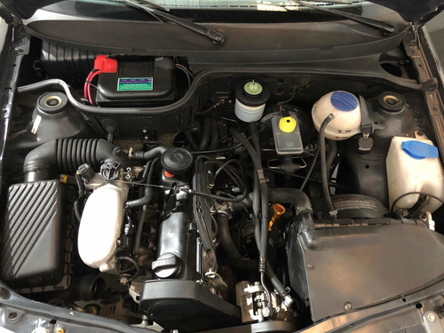 Volkswagen Gol 1.6 I Power 701 2011