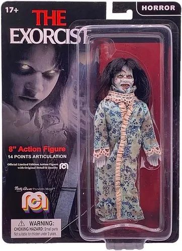 Muñeca niña del exorcista sale