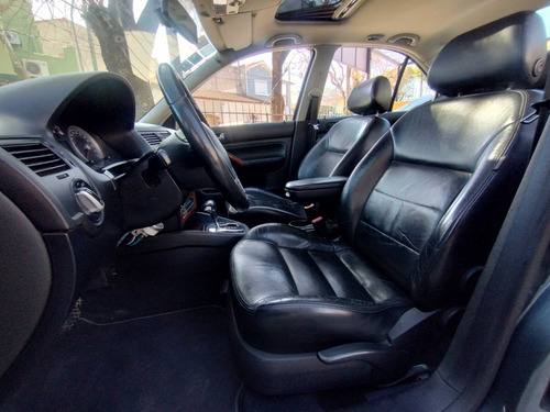 Volkswagen Bora 1.8 Highline T Tiptronic Cuero