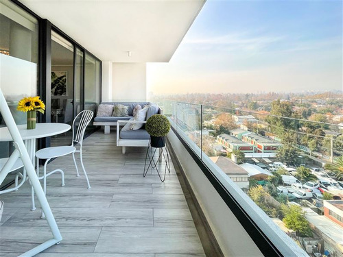 Departamento En Venta De 3 Dormitorios. En Las Condes