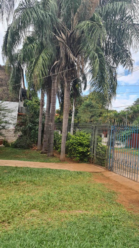 Imagen 3 de 4 de Sobre Asfalto Vendo Casa En San Lorenzo Calle I