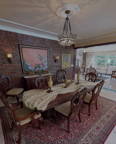 Imagen 11 de 20 de Espectacular Casa En Cuesta Hermosa Lll De Arroyo Hondo Que Cuenta Con Grandes Espacios,picina .estudio, Family Room, ,2 Cocina, 2 Area De Comedor , Sala ,estar 5 Habitaciones Cada Una Con Su Baño , T