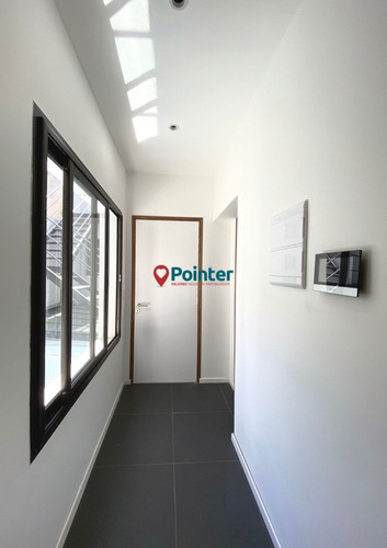 Imagen 5 de 12 de Alquilo Apartamento Triplex De 2 Dormitorios Con Terraza Y Mirador, Ciudad Vieja