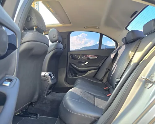 Mercedes Benz Avantgarde C180 2017 At 1.6t Kms 108.200 Sura