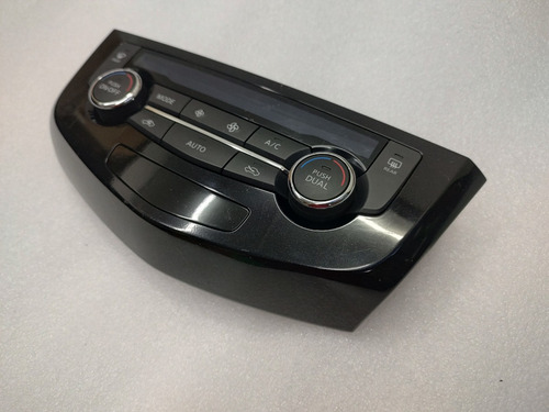 Control De Clima Nissan X-trail Exclusive 2015 Al 2020 (Usado)