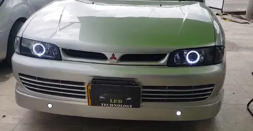 Mitsubishi Lancer 1.3 Gl 5 p