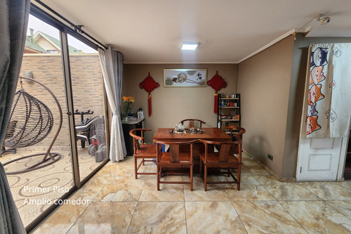 Amplia Casa En Venta Maipu Av El Rosal