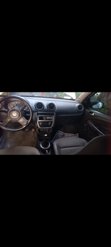 Volkswagen Gol 1.0 Vht Seleção Total Flex 5p