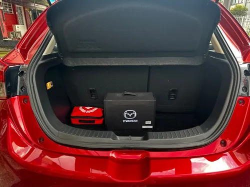 Mazda 2 1.5 Hatchback At Touring