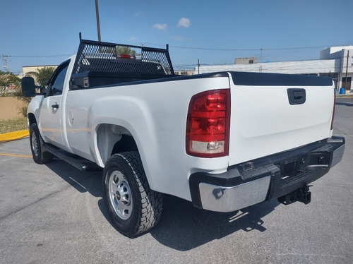 Imagen 11 de 13 de Gmc Sierra Sle Hd2500 4x2