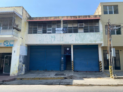 Venta De Galpon Calle Giraldot A 200mts Av Lara D48-21