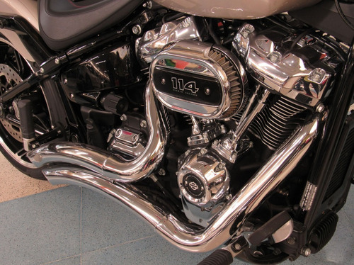 Imagem 9 de 15 de Harley-davidson Softail Breakout 114