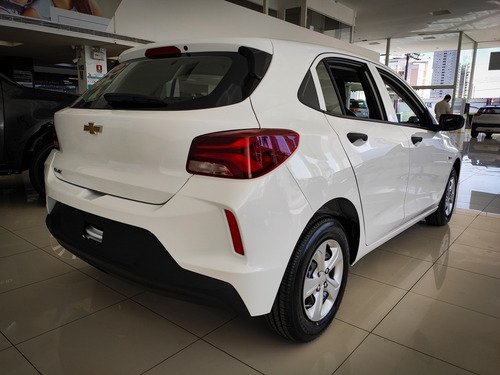 Imagem 4 de 14 de Chevrolet Onix 1.0 (flex)