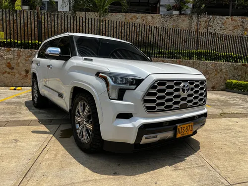 Toyota Sequoia 3.4 V6 Capstone