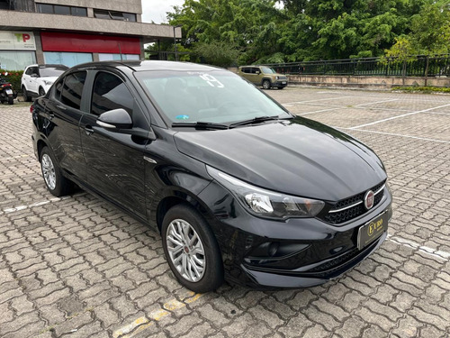 Fiat Cronos 1.3 Drive Flex 4p