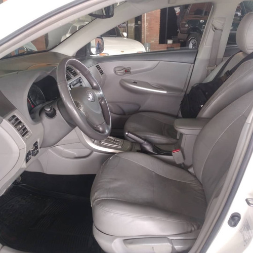 Imagen 6 de 8 de Toyota Corolla Gli