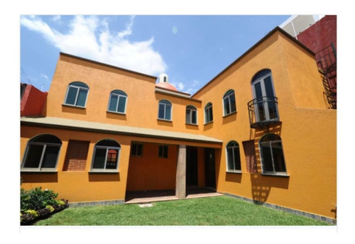 Imagen 1 de 14 de Casa Sola En Lomas De Tetela / Cuernavaca - Maz-901-fr