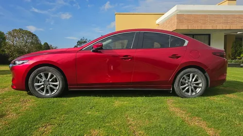 Mazda 3 2.0 Touring